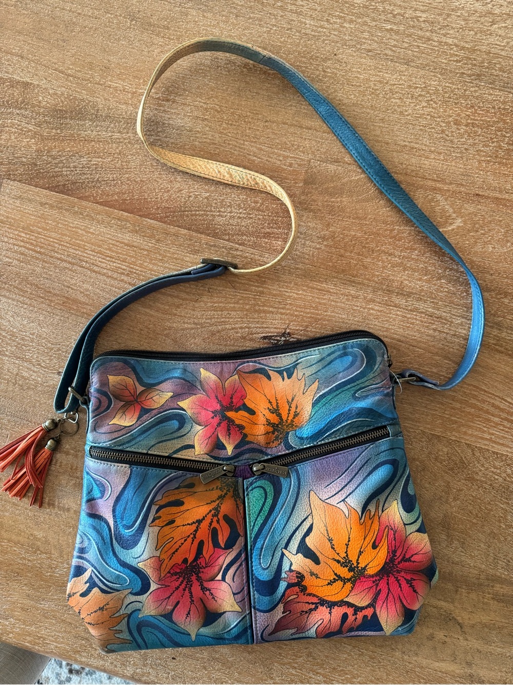 Anuschka hand painted genuine leather crossbody bag Org $230